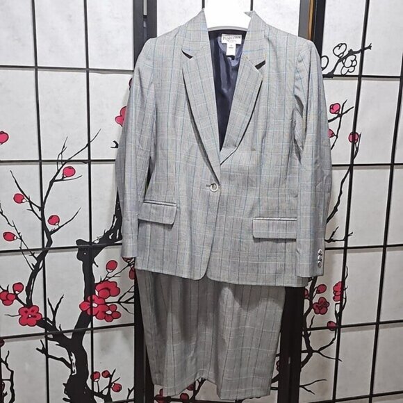Pendleton Dresses & Skirts - Pendleton Vintage 2 Piece Plaid Elegant Virgin Wool Skirt Set Size 16
